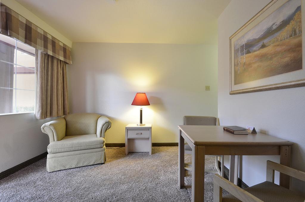Amco Hotel & Suites- Fort Hood Killeen Phòng bức ảnh